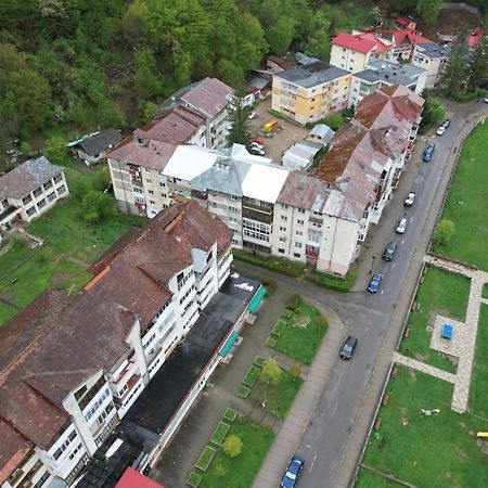 Apartament Aurora Slănic-Moldova Екстериор снимка
